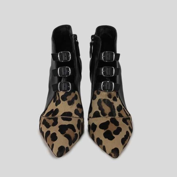 New in Box Casadei Boots - 7US - Picture 3 of 6